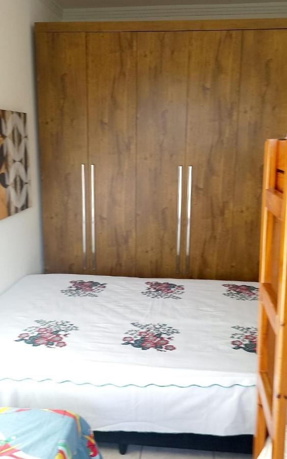 Casa Espacosa Asturias Villa Guaruja Bagian luar foto